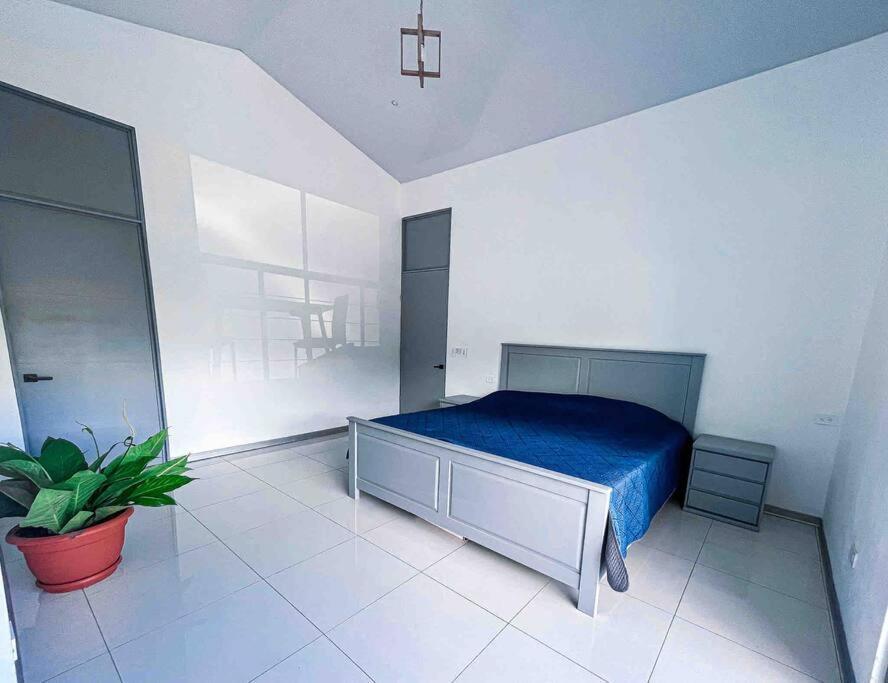 Hector House Villa อูวีตา ภายนอก รูปภาพ
