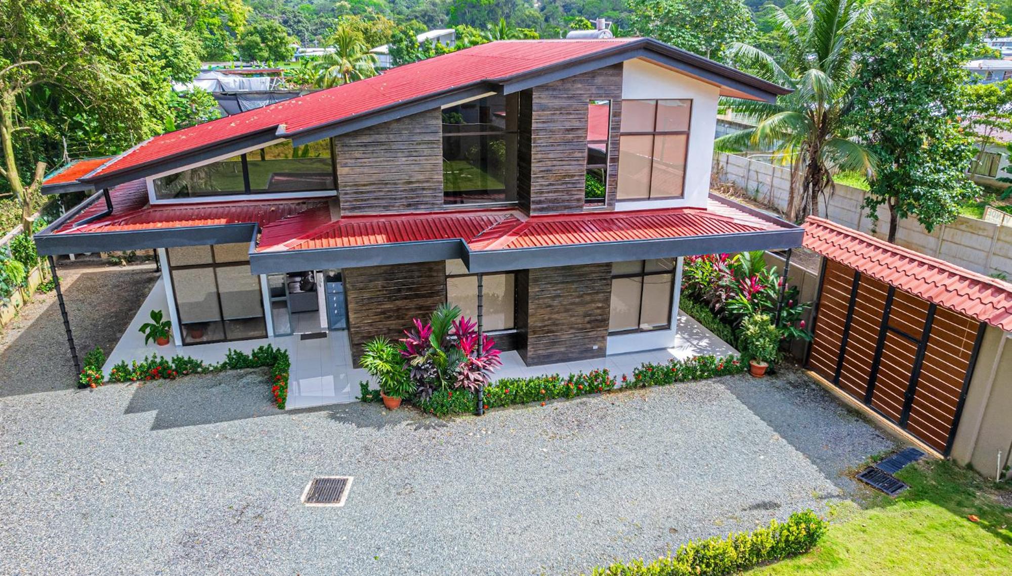 Hector House Villa อูวีตา ภายนอก รูปภาพ