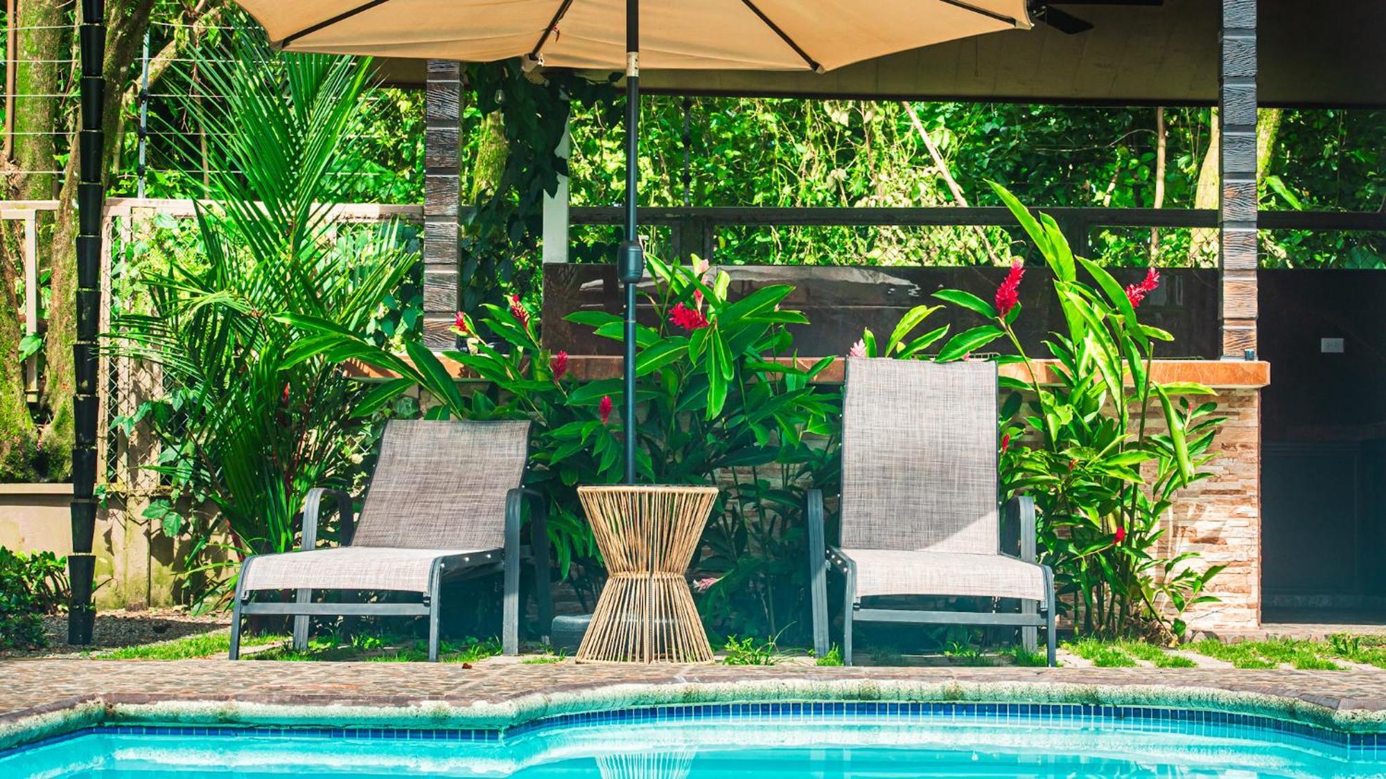 Hector House Villa อูวีตา ภายนอก รูปภาพ